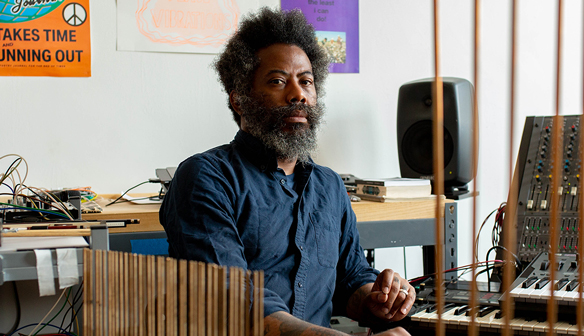 Robert Aiki Aubrey Lowe